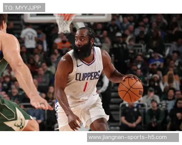 哈登或将首次错过季后赛快船晋级概率仅为8引发关注